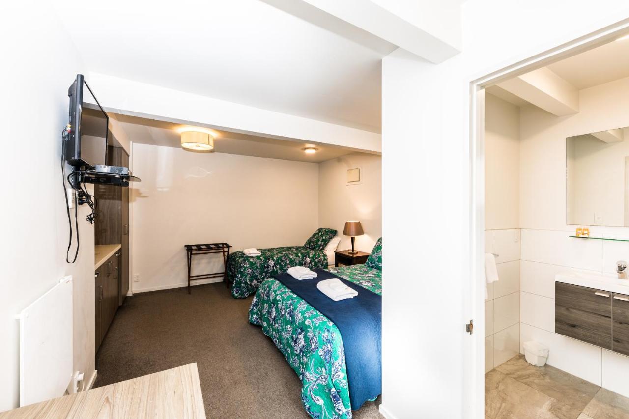 Bold Peak Lodge Queenstown Exterior foto